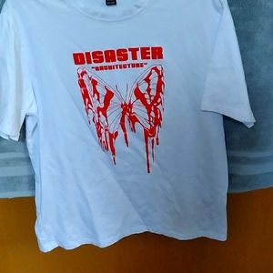 Romwe shirt in great condition